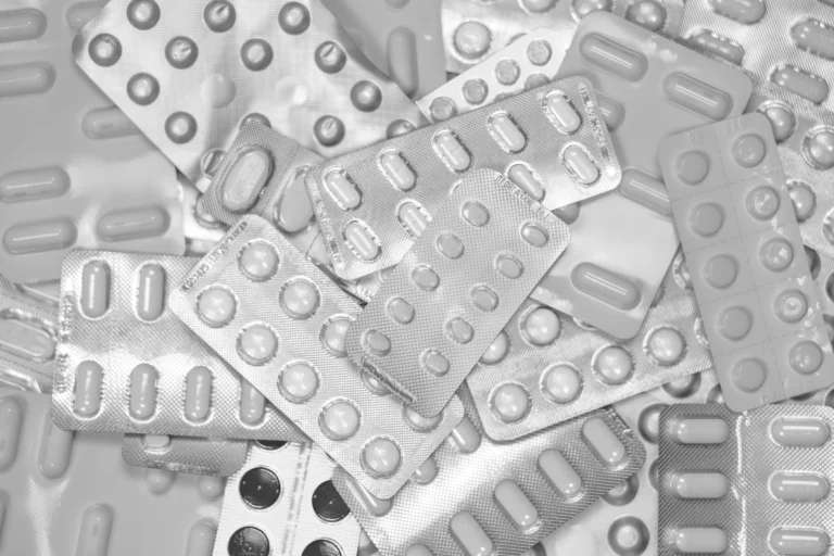 Lire la suite à propos de l’article Pourquoi les antalgiques ne règlent pas vraiment le problème de la douleur